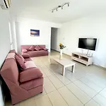 Nissi Beach Golden Villas